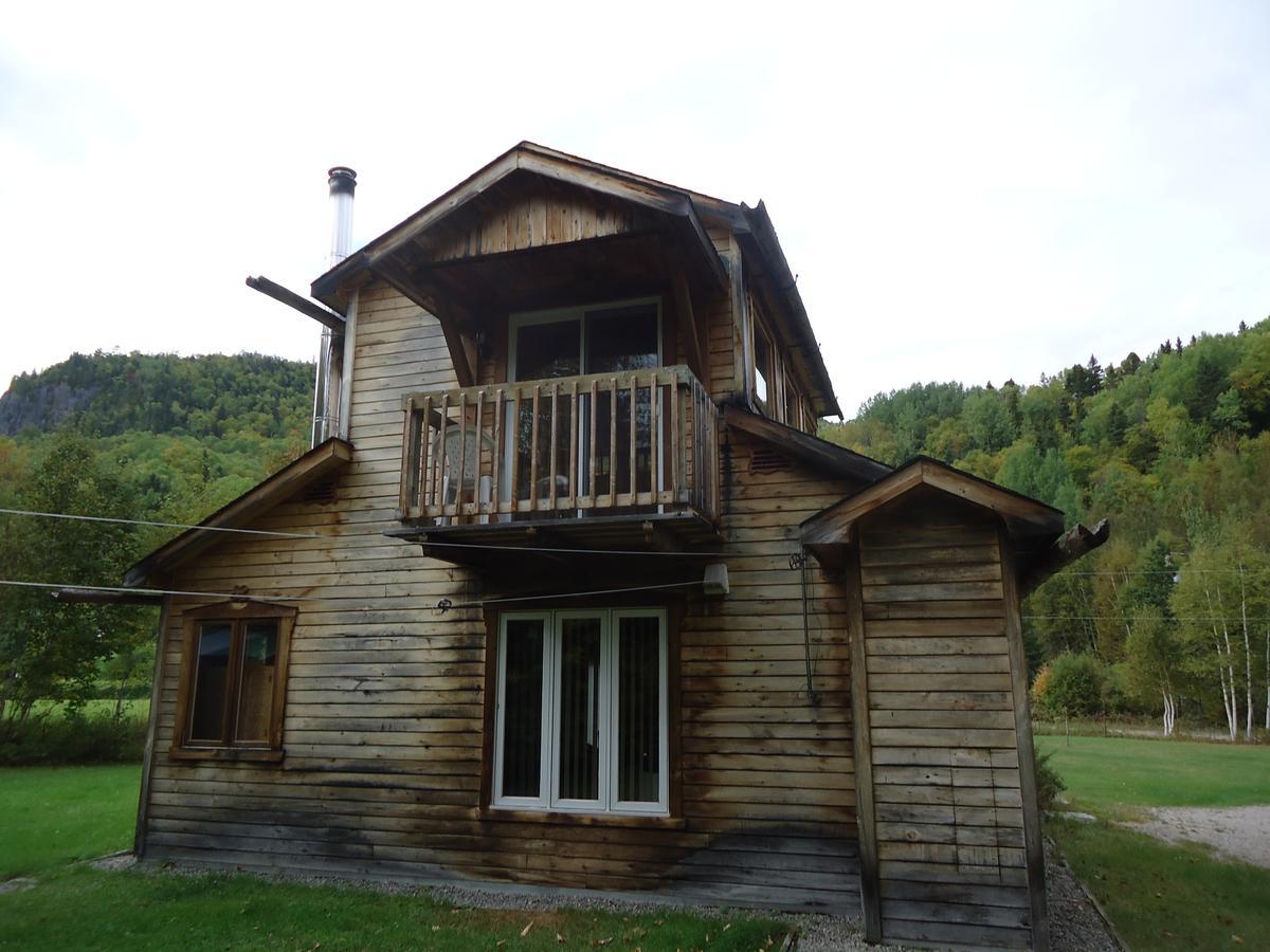 Chalet Saint-Thomas LʼAnse-Saint-Jean Dış mekan fotoğraf