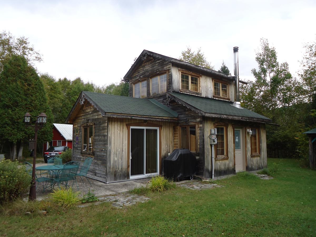 Chalet Saint-Thomas LʼAnse-Saint-Jean Dış mekan fotoğraf